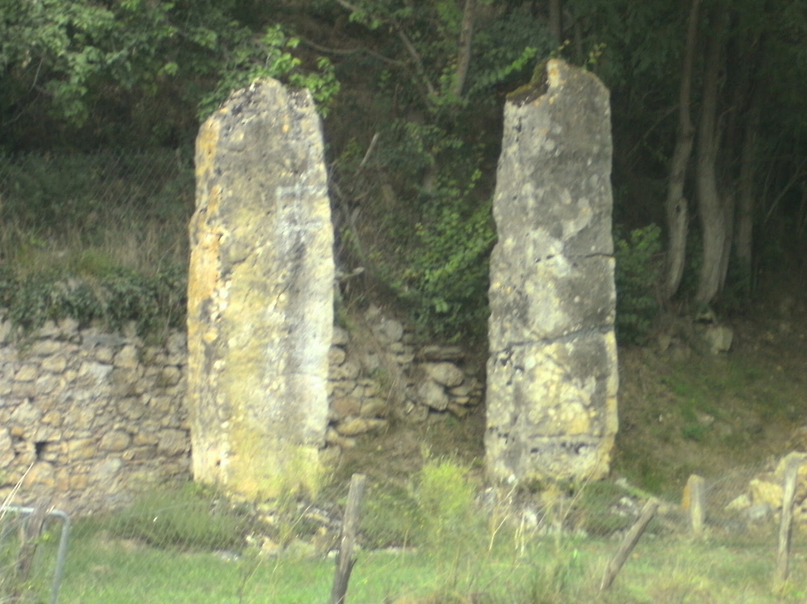 L' école de mancioux Mancioux