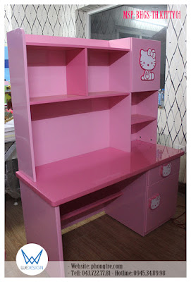 Bàn học tiểu học trang trí Hello Kitty màu hồng dành cho bé gái