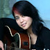 Download Lagu Midi Penyanyi DewiQ