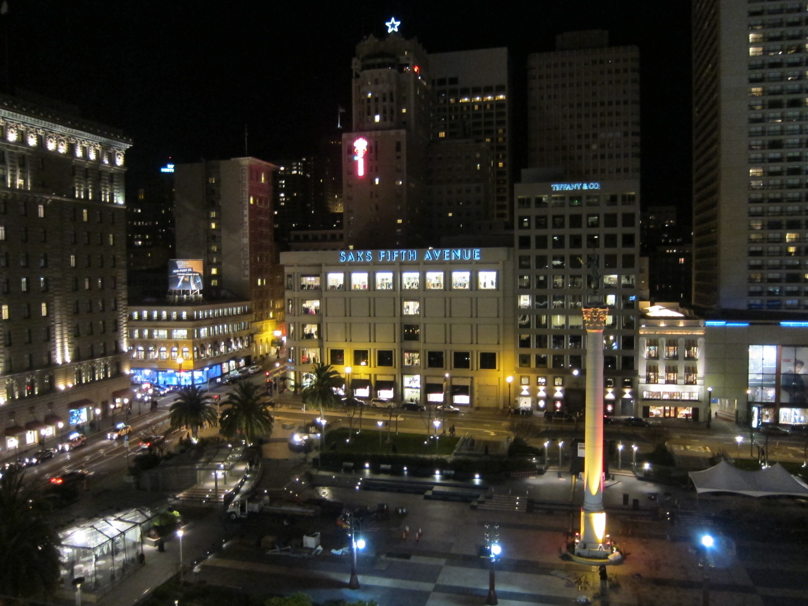Independent Me !!! Cheesecake Factory Union Square