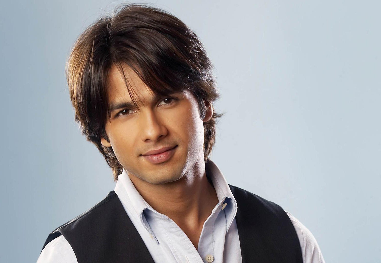 From Ishq Vishk's Chocolate Boy to Kabir Singh's Angry Man: You'll be  shocked to see this Shahid Kapoor transformation
