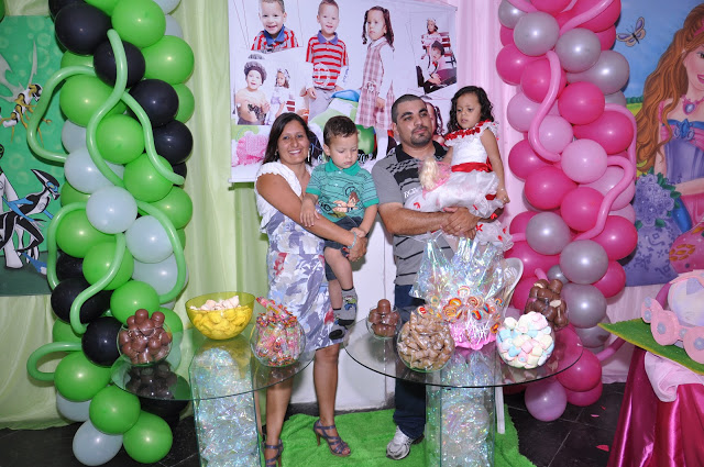 Aniversário do casal de gêmeos Luíza e Gabriel - Tema Bem 10 e Princesas: 18 Ideias para aniversários de gêmeos e trigêmeos