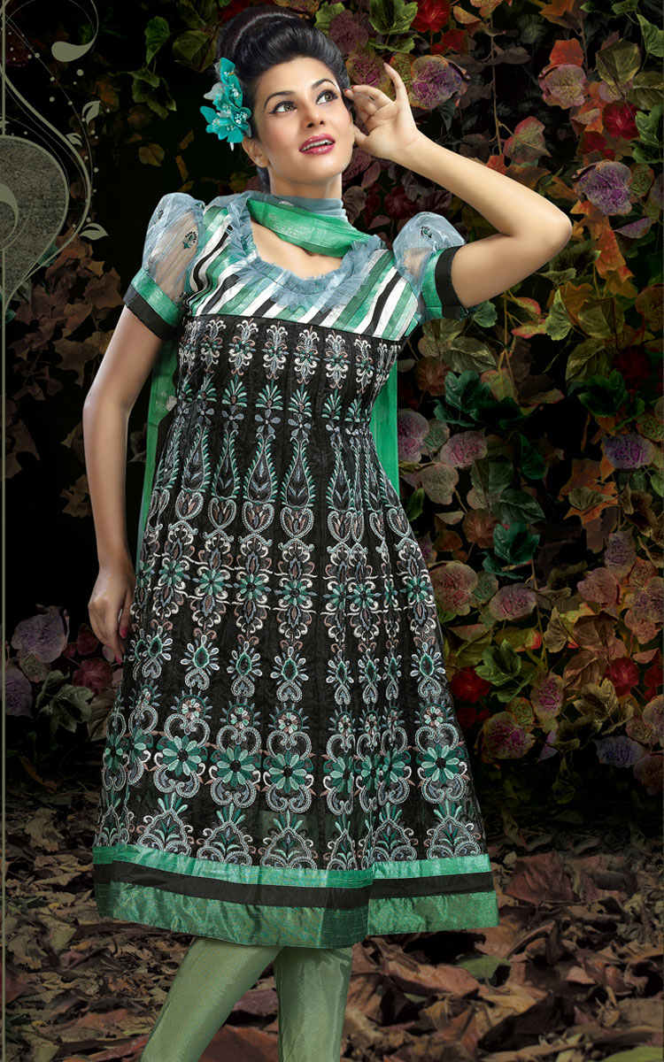 Embroidery Latest Embroidery Suits Designs., Salwar