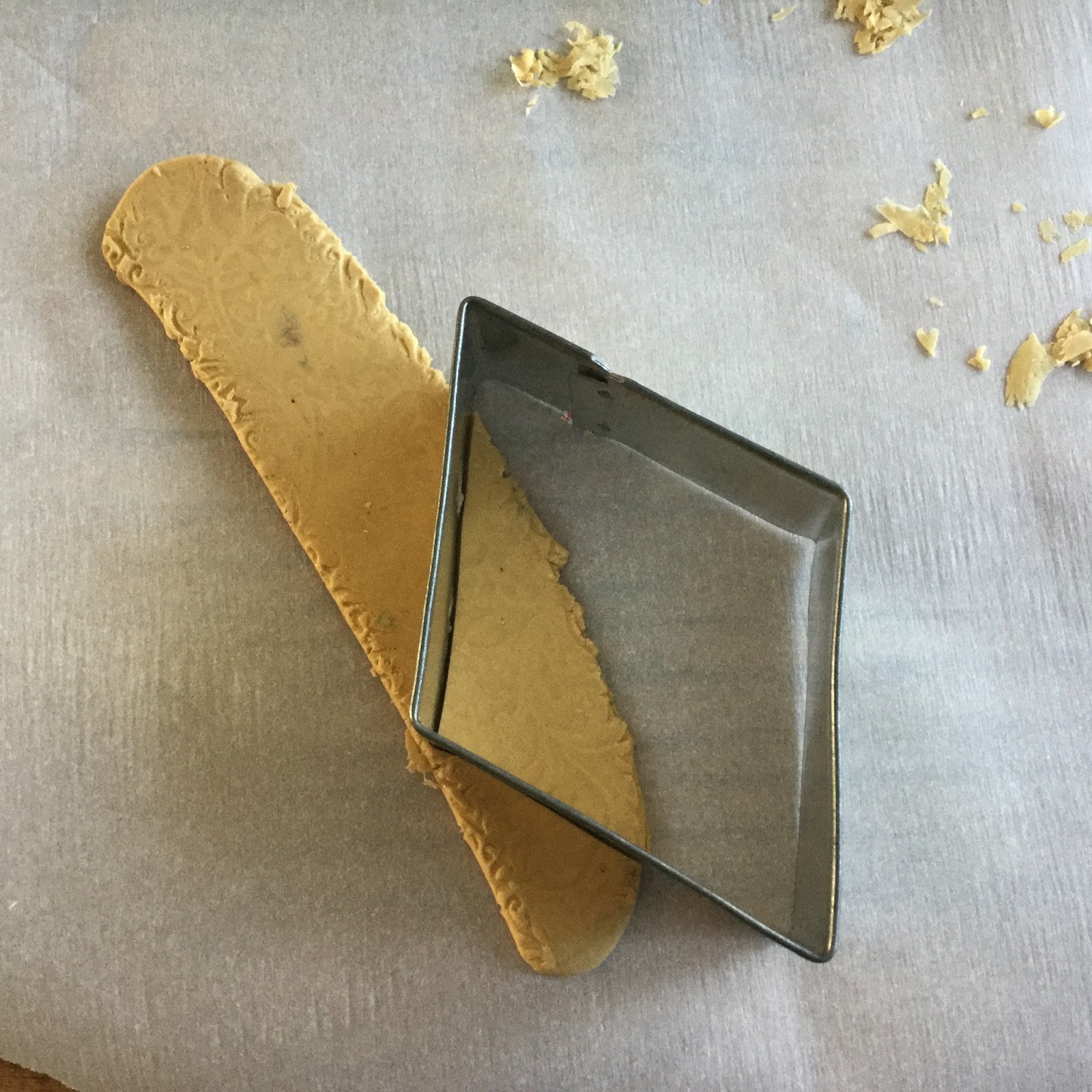 Golden Diamonds Polymer Clay Pendants Tutorial