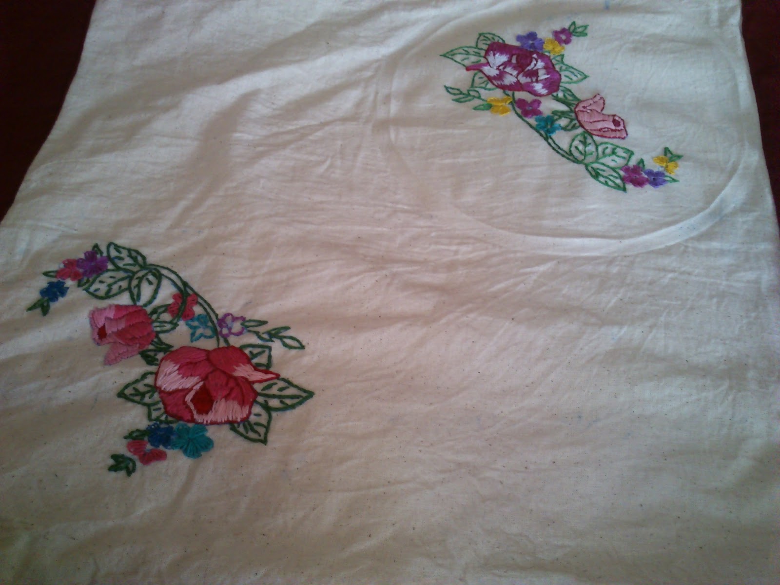 Anithaasleisuretimes: Embroidery Pillow Cover
