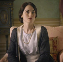 Downton Abbey Classic Pearls