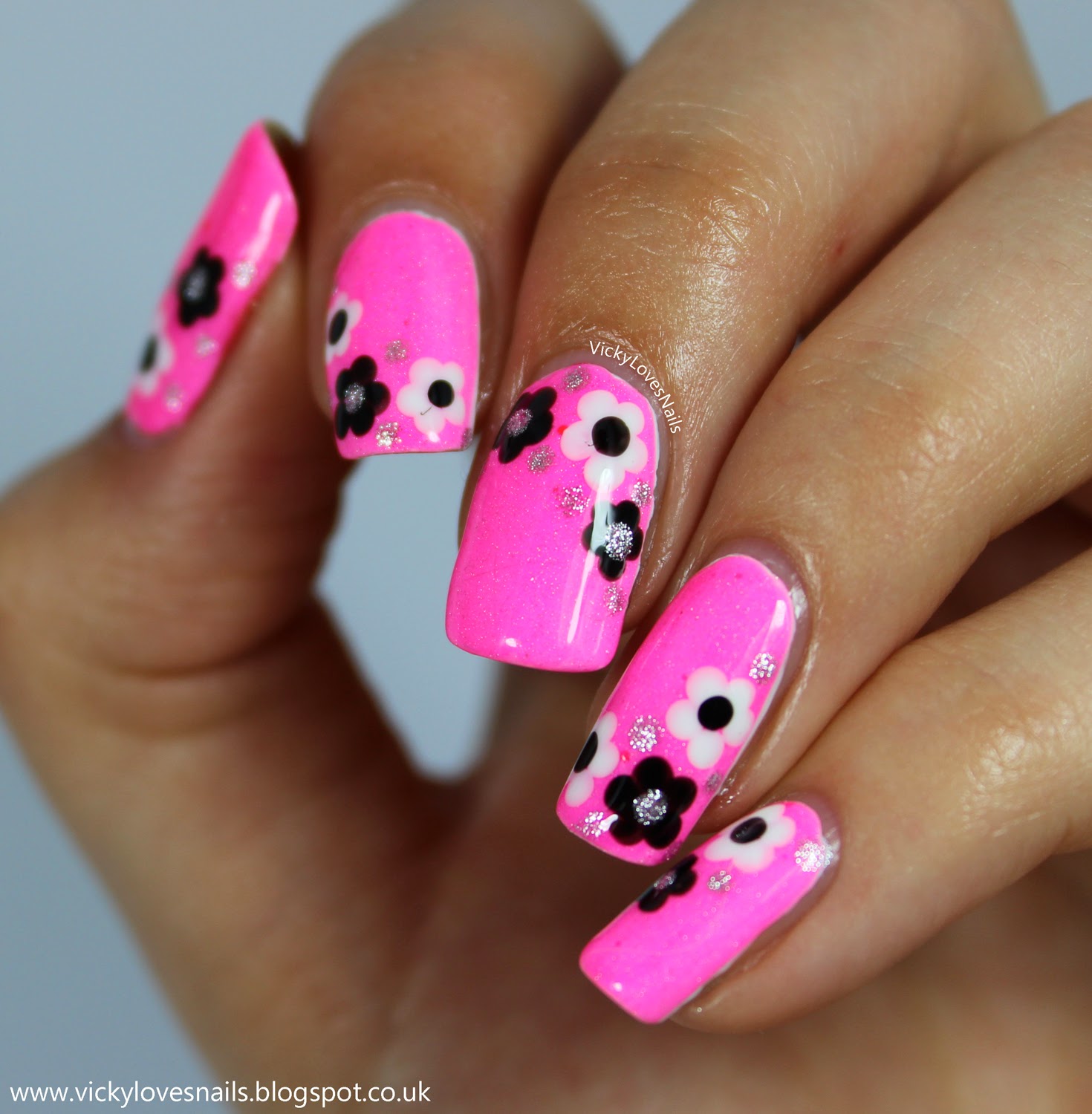 Vicky Loves Nails!: Pick A Polish: Belle Glamour - Wink Wink.