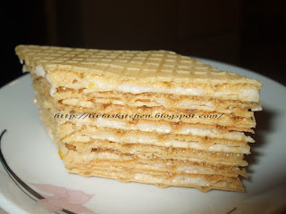 Napolitane cu crema de rahat
