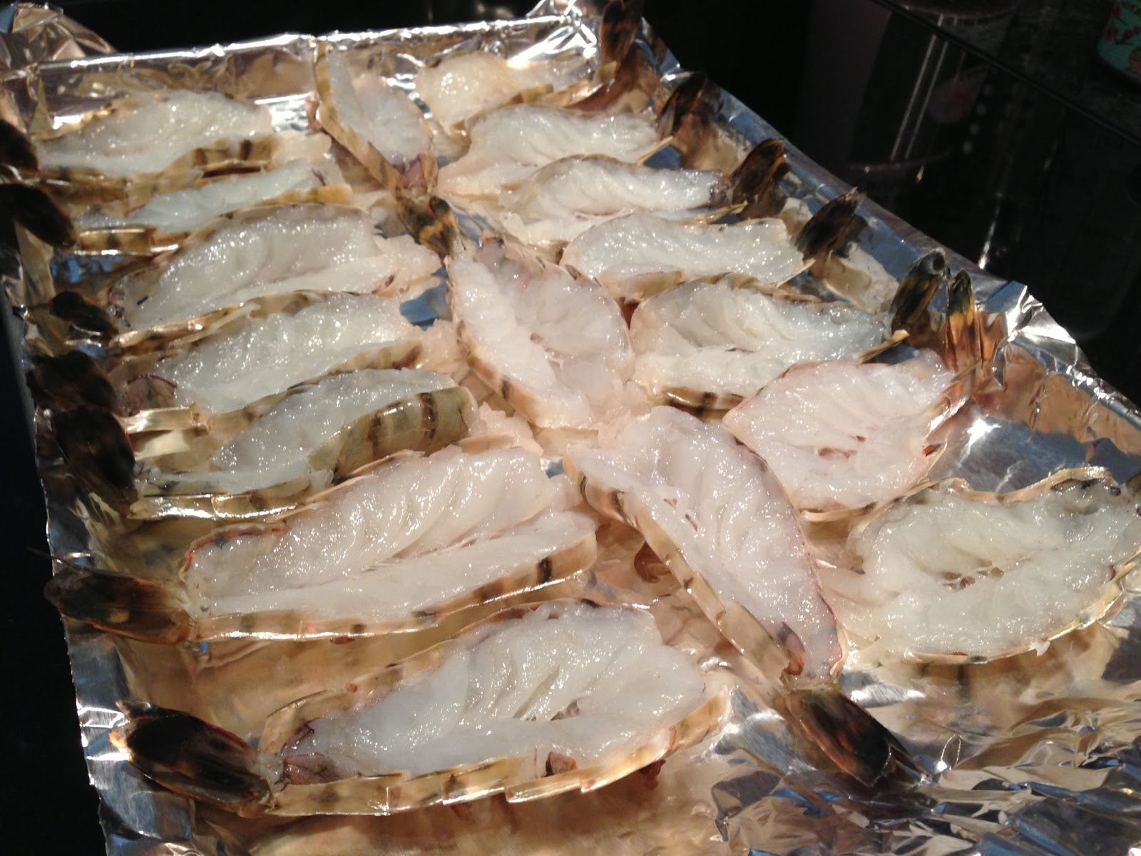 Make a Food Wish Recipe Butterfly shrimp with garlic and parsley!