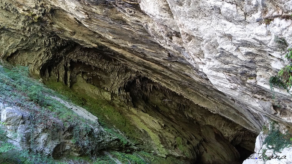 Cueva de Boyu Cueva de Boyu