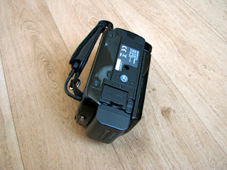 De onderkant van de Sony video camera