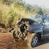 Mãe bate carro em traseira de carreta e filho de 14 anos morre, diz polícia