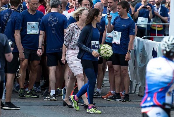 Crown Princess Mary started the One Mile Run, in which Prince Frederik participated in Royal Run. 50th birthday celebrations of Crown Prince Frederik