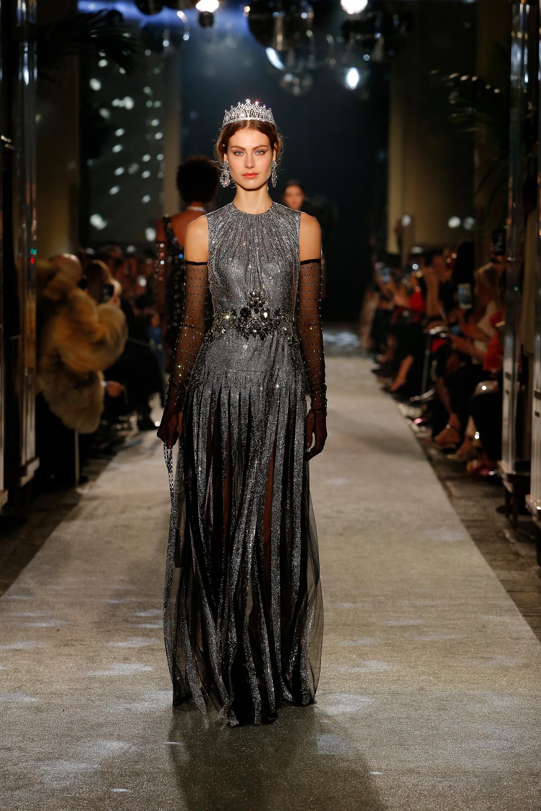 Runway SECRETS&DIAMONDS by Dolce & Gabbana Cool Chic Style Fashion