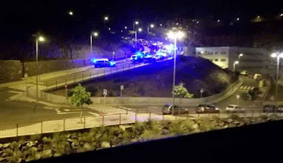 La Policía dispara a un coche en las palmas G.C. tras persecución que pudo acabar en tragedia La Policía dispara a un coche en las palmas G.C. tras persecución que pudo acabar en tragedia