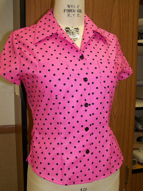 sewcreatelive: Sewing the Butterick 6085 Blouse