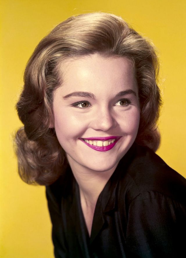 Young Tuesday Weld Photos