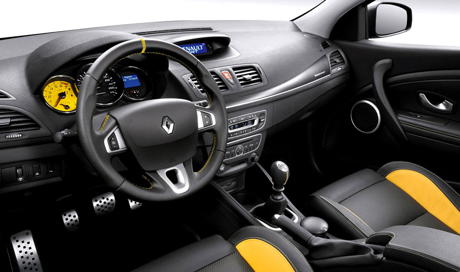 Рено меган сборка. Reno Megane RS 2015. Рено Меган 3 РС. Renault Megane RS 3engine. Renault Megane III Coupe 2013.