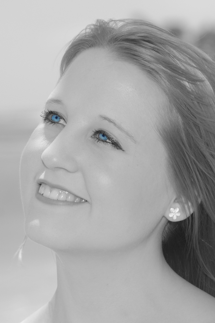 Oahu Photographer Blue Eyes