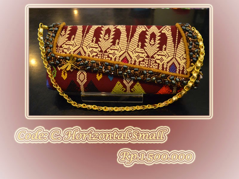 Kamboja Butik Oleh-Oleh Lombok : TAS TENUN MOTIF KHAS LOMBOK