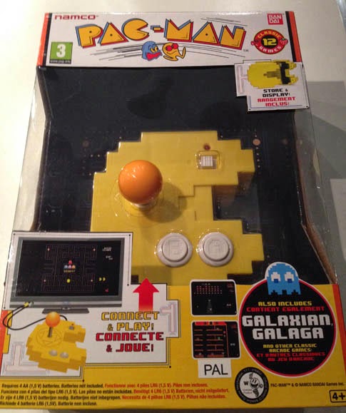 Pac-Man-plug&play-Bandai-1.jpg