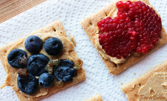 blueberries, raspberries, peanut butter, graham crackers, healthy snack, snacktime