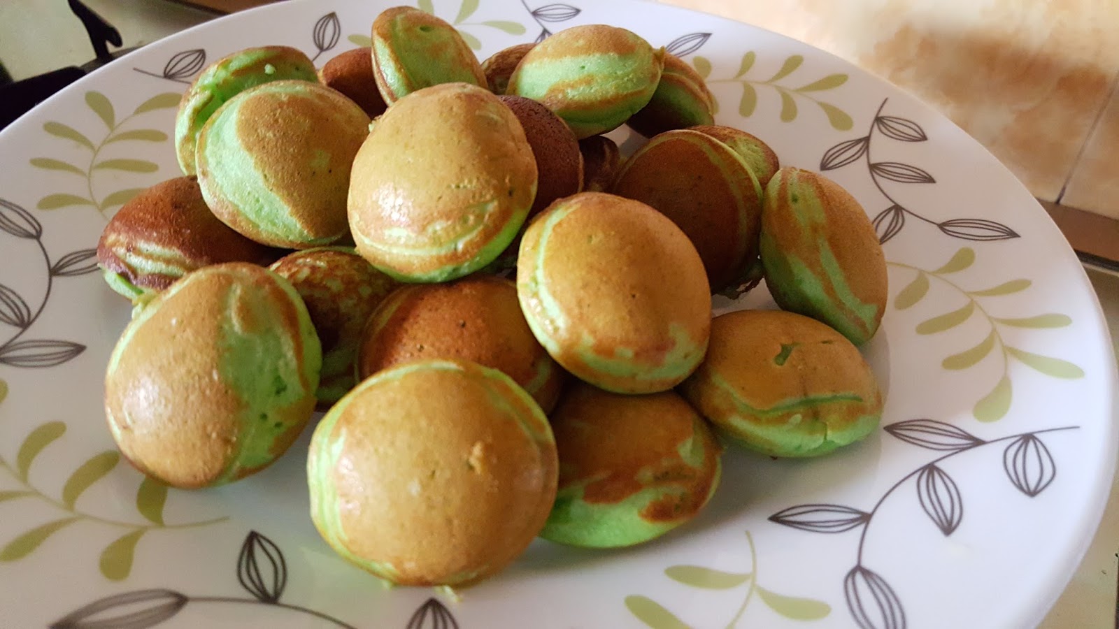 ZULFAZA LOVES COOKING Pandan Kaya Ball