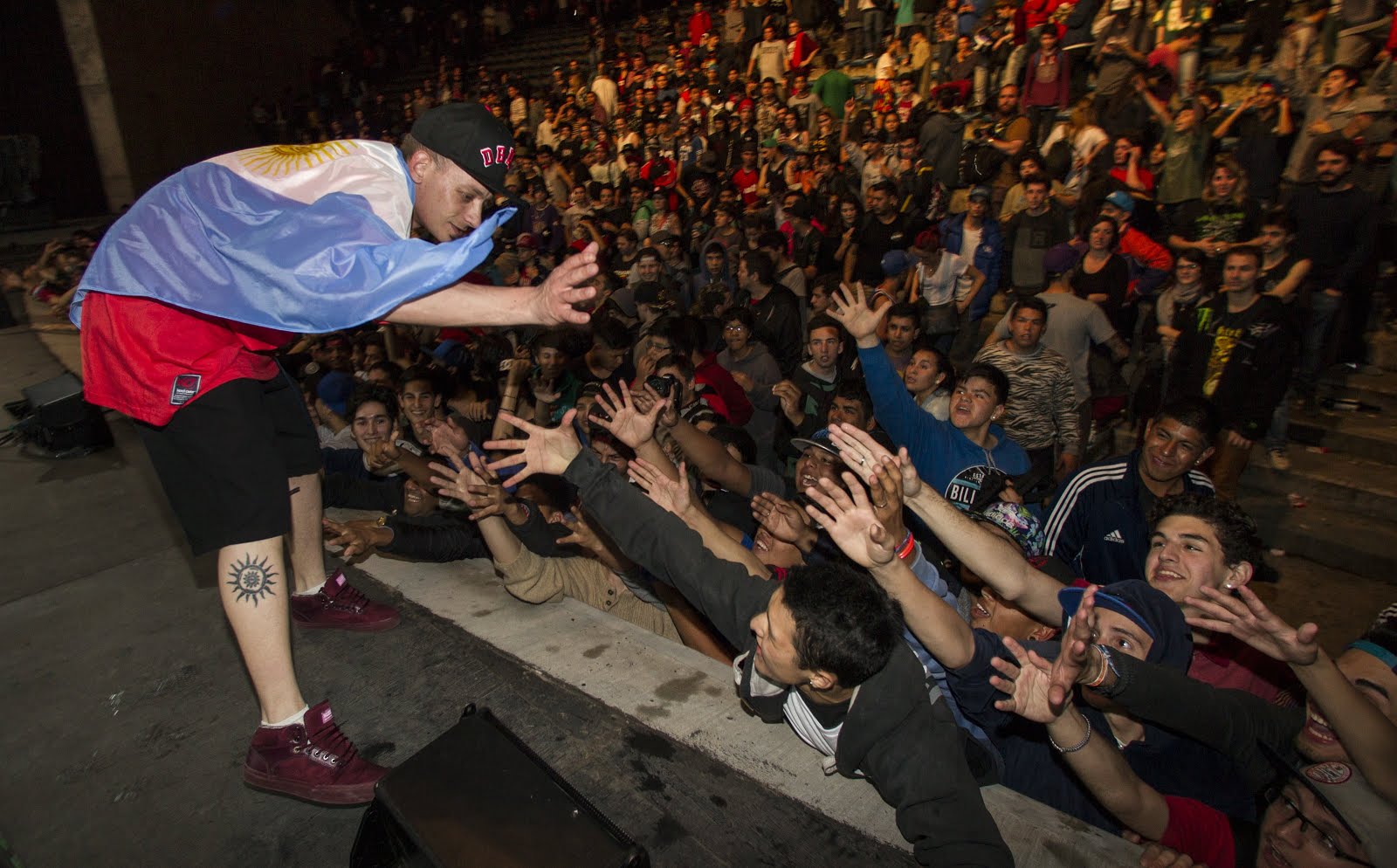 FREESTYLEBATALLA DE GALLOSARGENTINA Red Bull Batalla de los Gallos presente en el