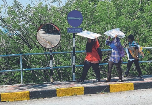 Cuaca Panas Melampau, Dua Kes Terbaru Strok Haba Dilapor Berlaku! Cuaca Panas Melampau, Dua Kes Terbaru Strok Haba Dilapor Berlaku!