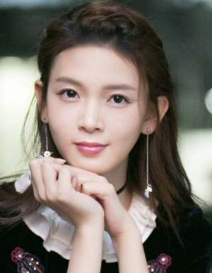 My Unicorn Girl Starring