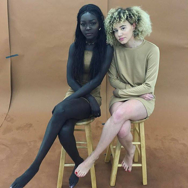 Absolutely Stunning Pictures Shows How Beautiful This "Queen Of The Dark" Model Is.