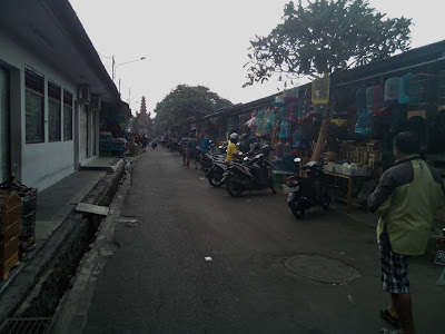 bagian utara pasar burung satria bagian utara pasar burung satria