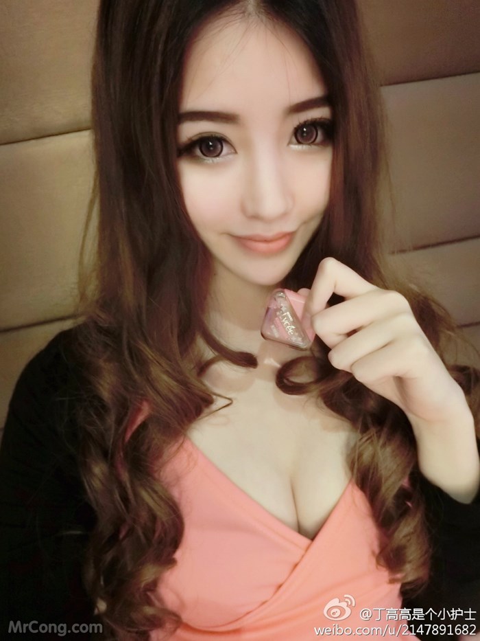 Cute selfie of ibo 高高 是 个小 护士 on Weibo (235 photos) photo 12-10
