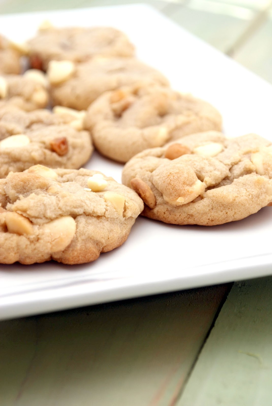 White Chocolate Macadamia Nut Cookies | Quick &amp; Easy Recipes