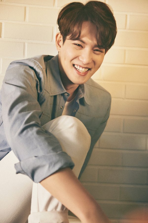Profil, Biodata CNBLUE - Omah Kpop