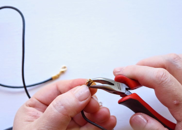 Keeping Things Simple... How to make a leather cord necklace with