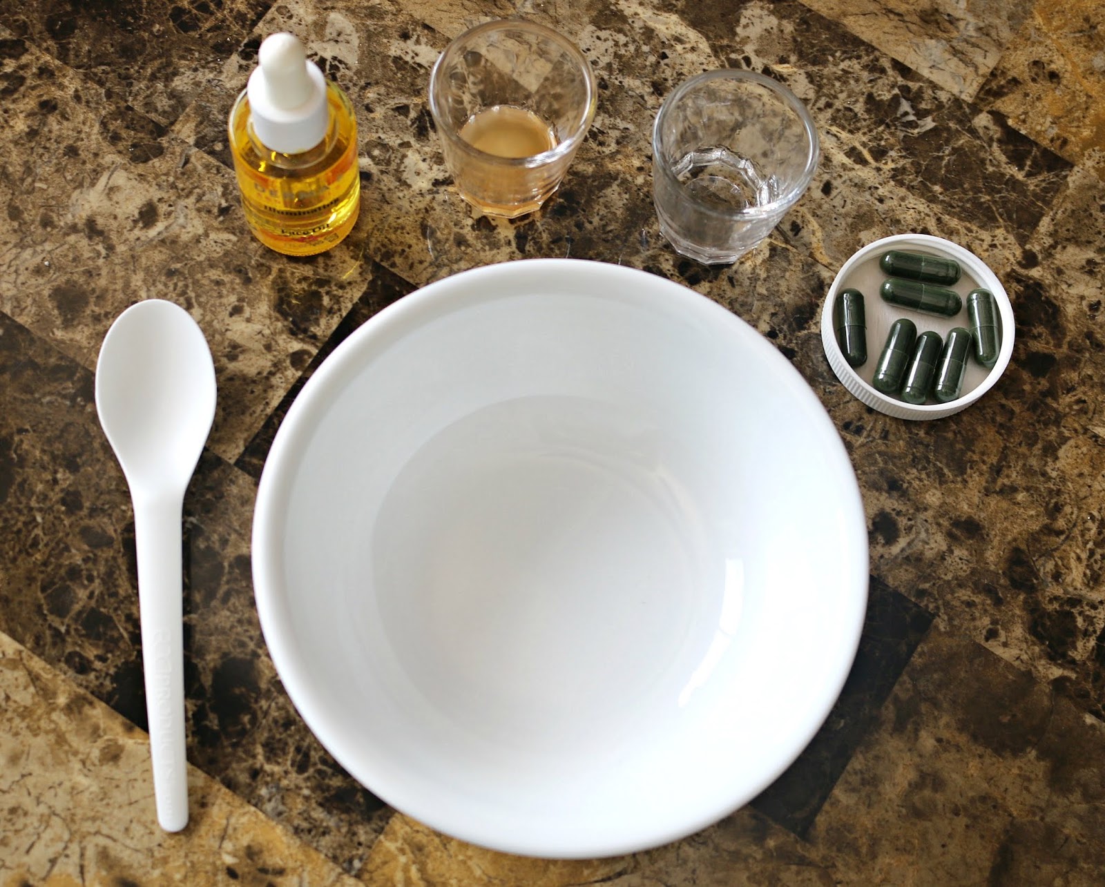 Spirulina Beauty Benefits + DIY Face Mask Natalie Loves Beauty