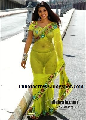 Sneha boobs show in saree