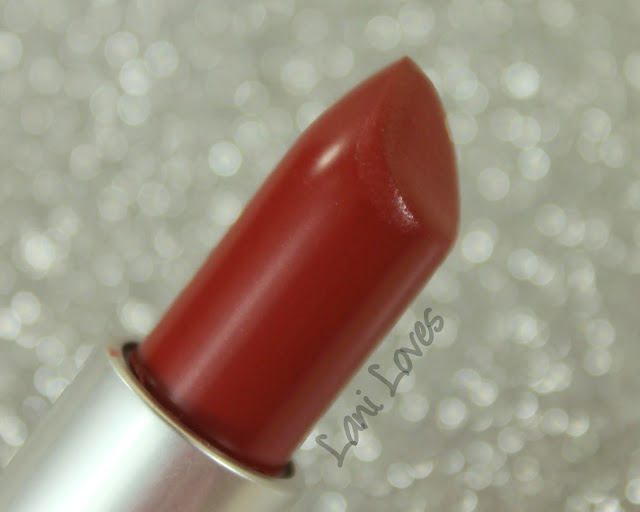 MAC MONDAY | Apres Chic Lipstick Swatches & Review