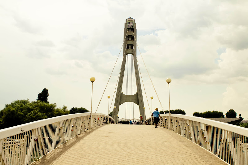 Мост для поцелуев в краснодаре