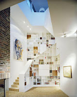 ideas de bibliotecas debajo de las escaleras