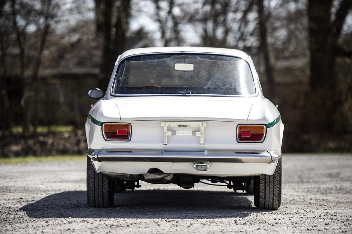 AlfaRomeo-GTA1300JuniorStradale-08.jpg
