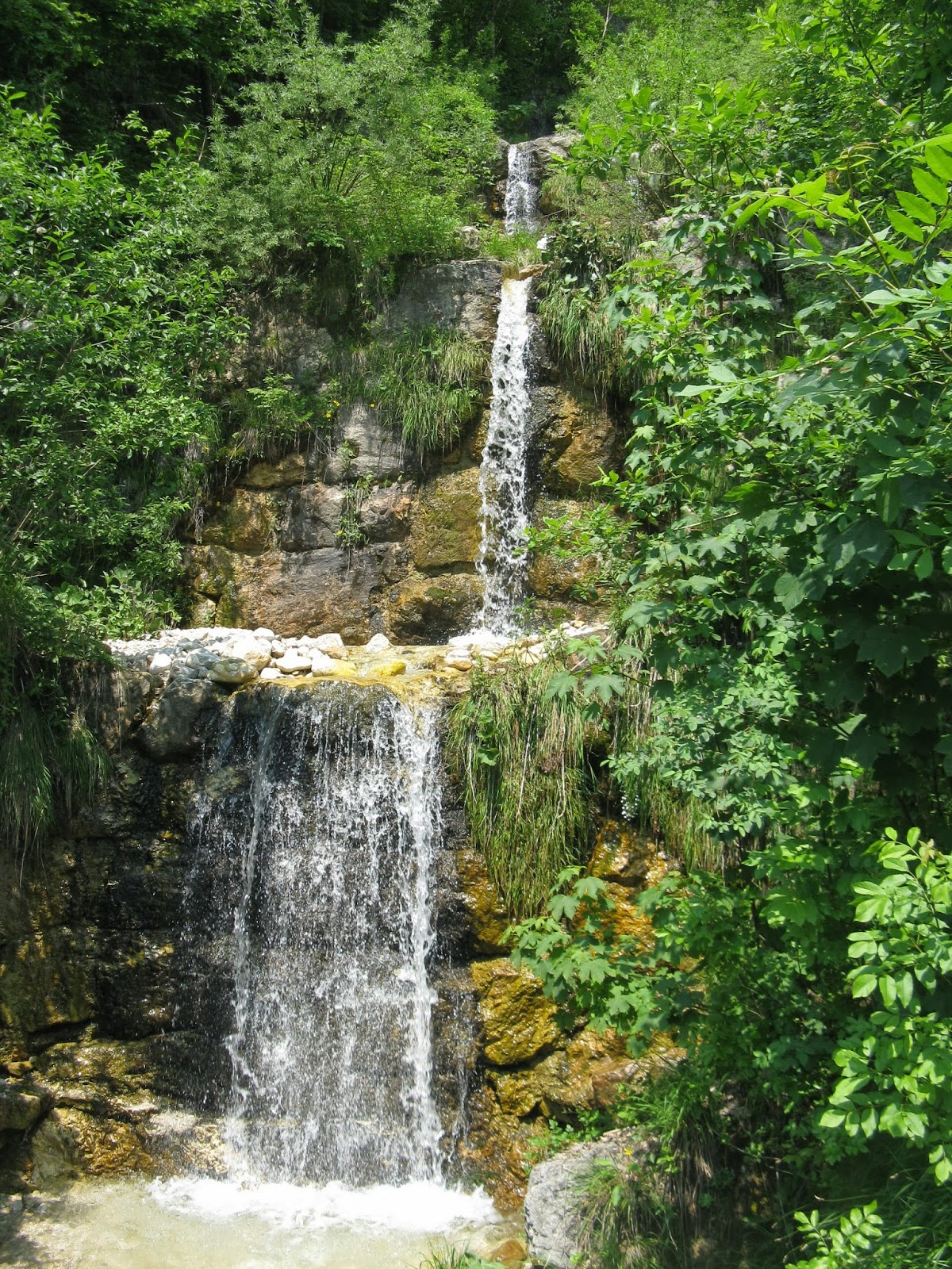 EMANUELA TINTORI Viaggi in camper e bici 16/06/2013 PASSO XON da