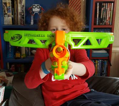 nerf zombie strike outbreaker bow