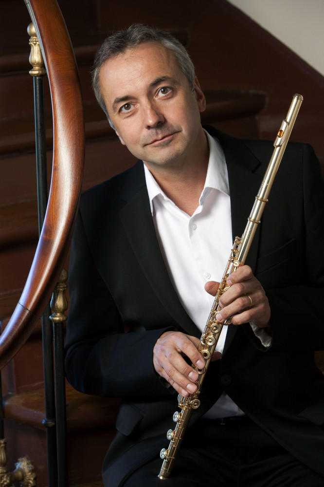 Mascolo Flute Center & Estudantes de Flauta Devienne, Flute Concerto