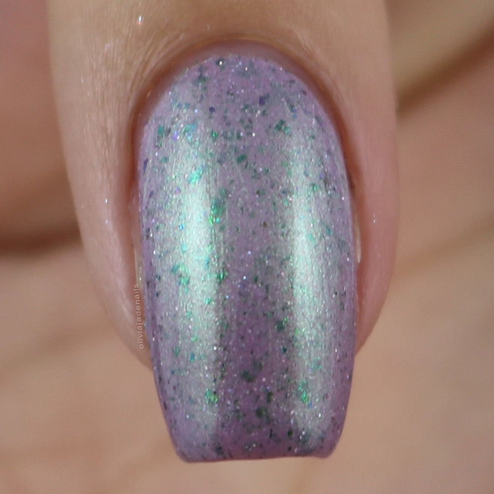 Emily de Molly Expelled From Paradise swatched by Olivia Jade Nails