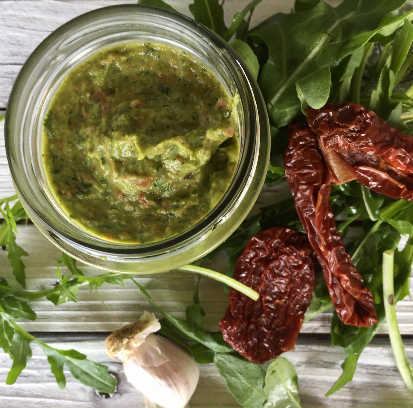 RucolaAvocadoPesto Rezept glutenfrei und vegan arugulaavocado