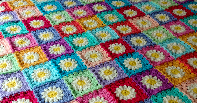 Daisy Granny Square Blanket Pattern