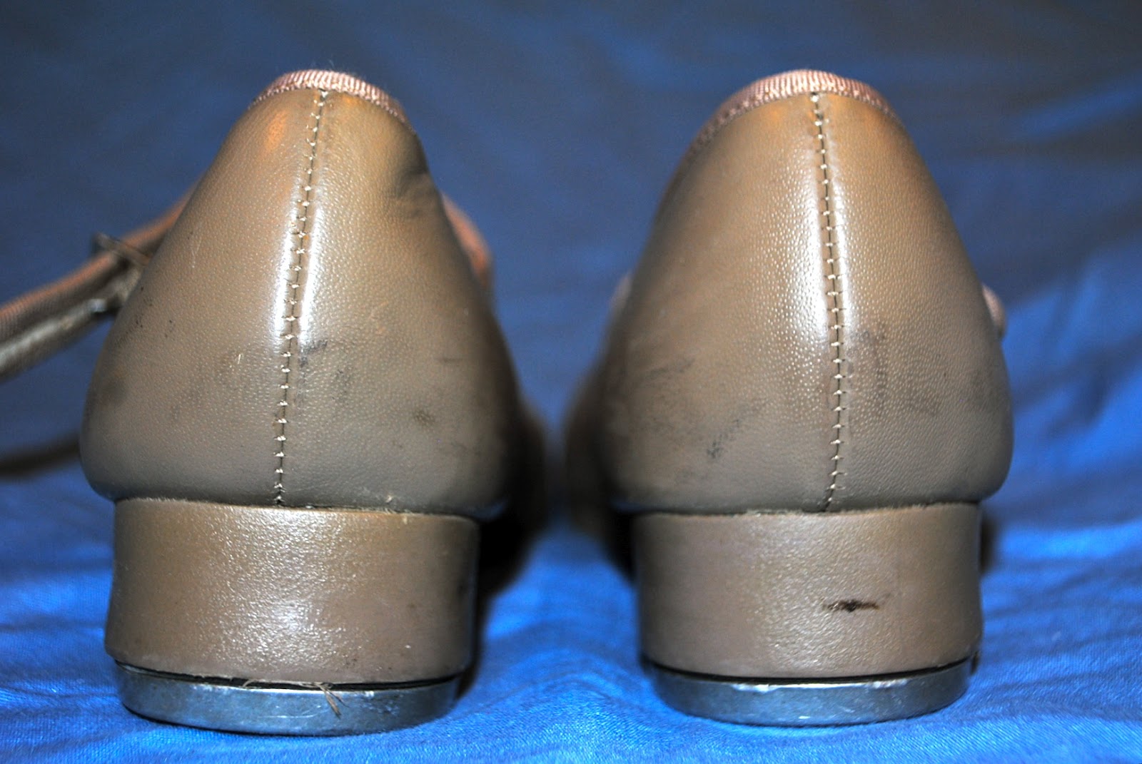 Let's Raise the Barre Capezio tan tap shoes, size 6