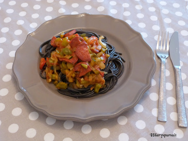 Spaghetti au chorizo et aux petits légumes